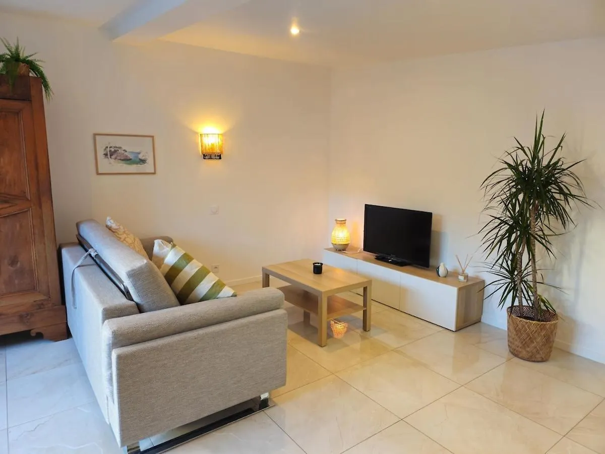 Independent 2-Room Apartment Six Fours Six-Fours-les-Plages Frankreich